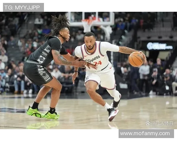 2018年11月22日雷霆与勇士激战回顾:一场精彩绝伦的NBA对决 2018年11月22日雷霆与勇士激战回顾:一场精彩绝伦的NBA对决