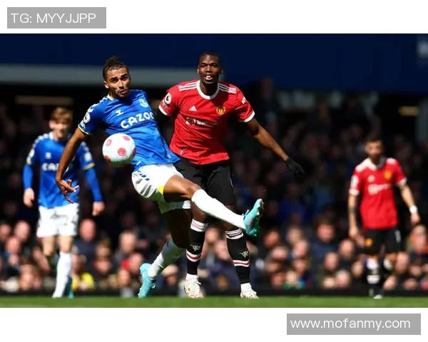 曼联与埃弗顿鲁尼纪念赛精彩全场录像回顾与分析