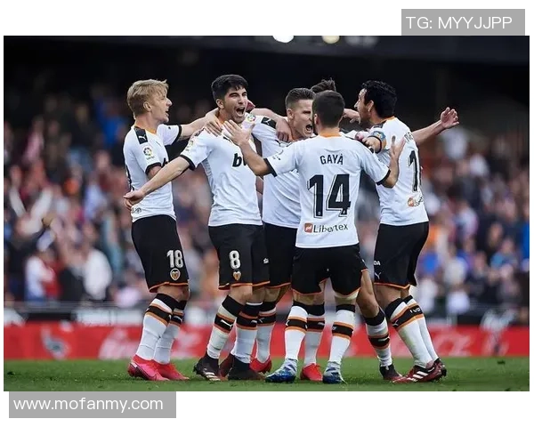 比勒菲尔德与云达不来梅比赛因故推迟球迷期待新赛程安排