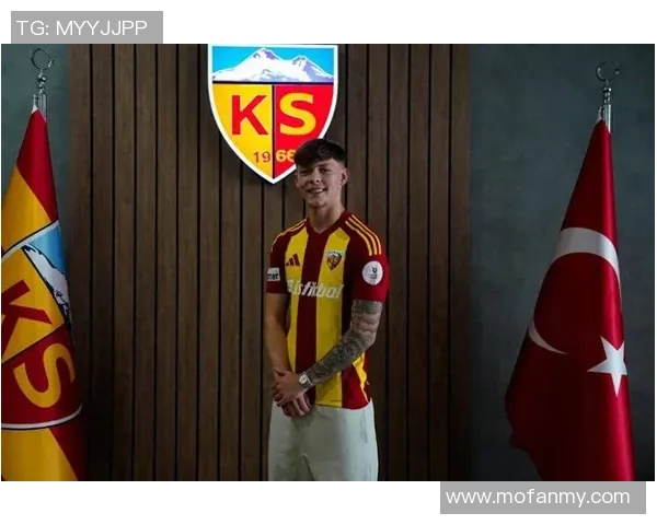 曼联新帝星已定请求转会，一周双赛却无缘进场！阿莫林解说不必原因